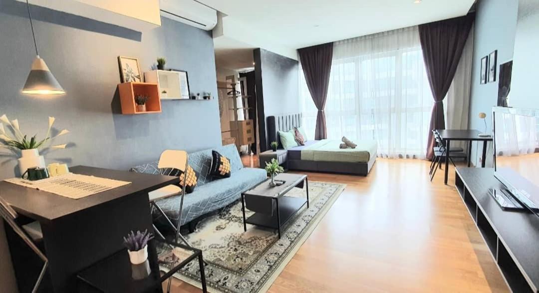 Regalia Luxury Klcc - By Cozy Pangsapuri *